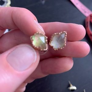 Kendra Scott rose gold stud earrings
